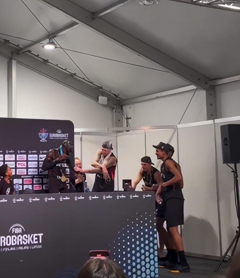 全队都朝着, igm