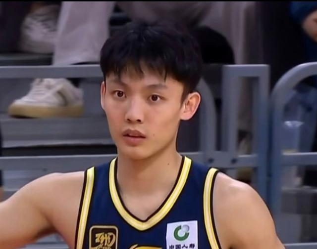 一审, 心球员, 较量 一审, 心球员, 较量