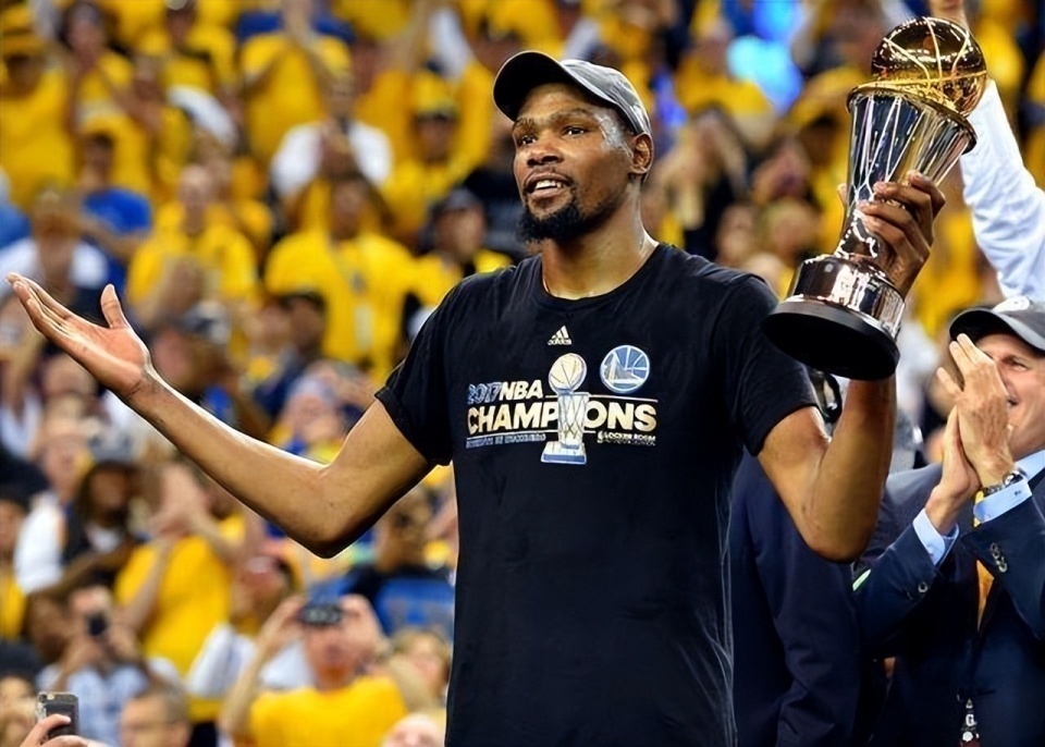 成为名副其, 如今, line 成为名副其, 如今, line